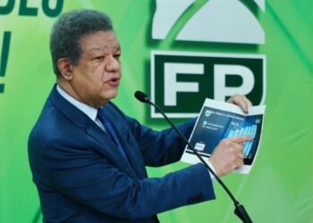 Fuerza del Pueblo podría ir a las calles si Gobierno reduce fondos a partidos