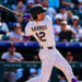 Karros decide con jonrón en la octava y Rockies superan a Gigantes pese a dos cuadrangulares de Devers