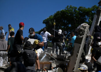 Estados Unidos anuncia ayuda de 15,5 millones de dólares para Colombia tras terremoto