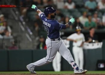 Junior Caminero conecta su jonrón 34 y los Rays remontan ante los Atléticos