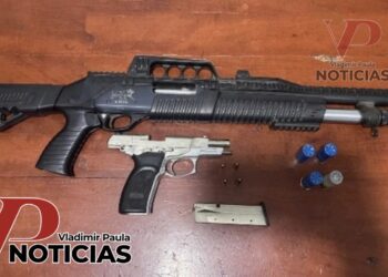 Policía Nacional ocupa pistola y escopeta durante allanamiento en Castillo