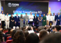 La PUCMM presenta el primer microchip universitario del país