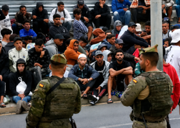 Ceuta sigue marcada por la crisis migratoria un mes después de la llegada masiva