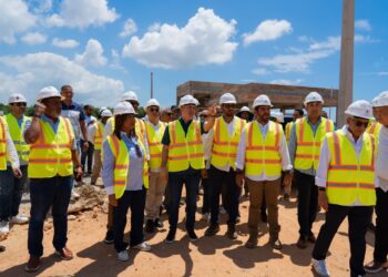 Ministro Jean Luis Rodríguez supervisa avances del Centro Universitario UASD Santo Domingo Este, obra con 60% de ejecución que impulsará la educación superior e inclusión social