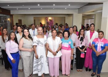 Gobernación de Duarte realiza tercera edición de “Mujer 360” para promover la prevención del cáncer de mama